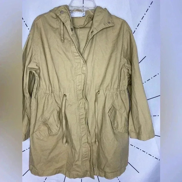 ASOS DESIGN oversized lightweight parka in stone - Picture 4 of 8